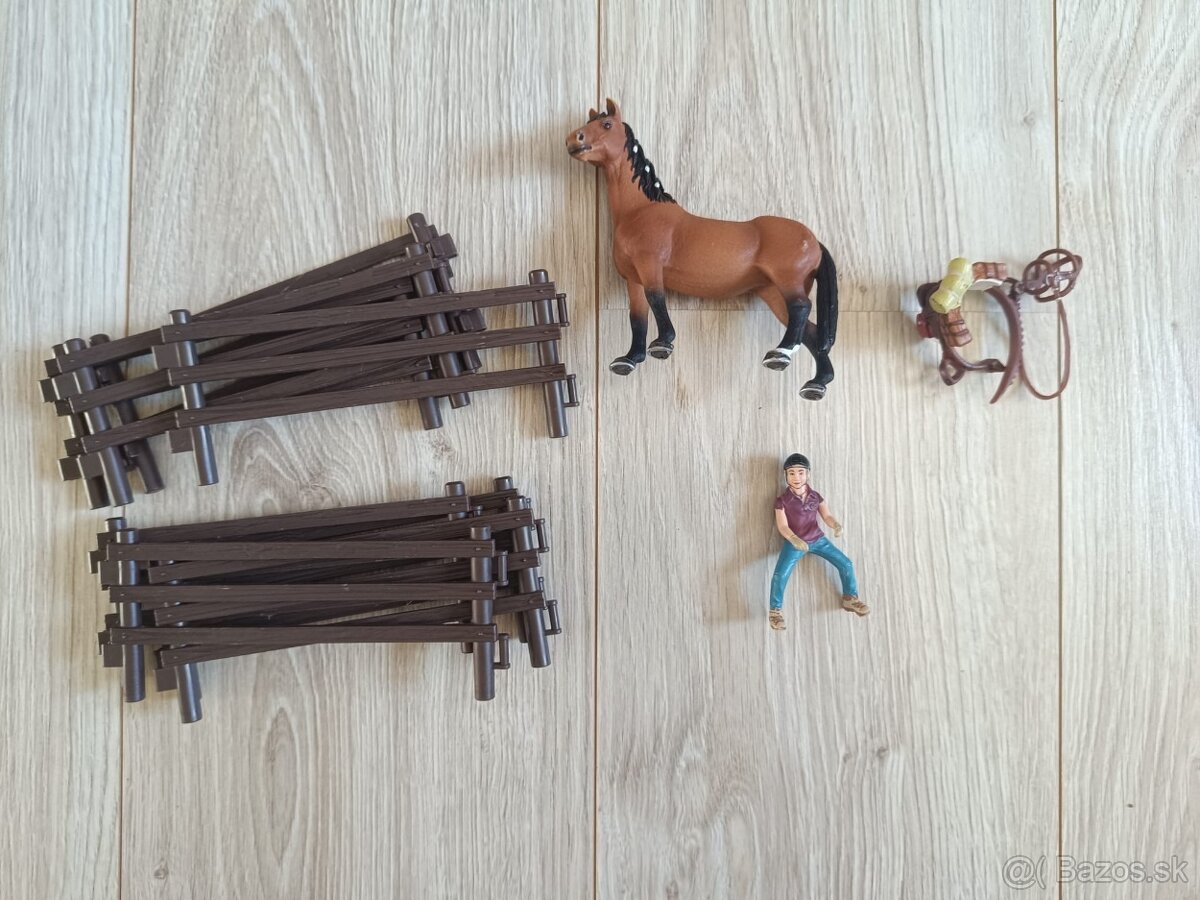 Schleich - ohrada s jazdcom a konom - 2