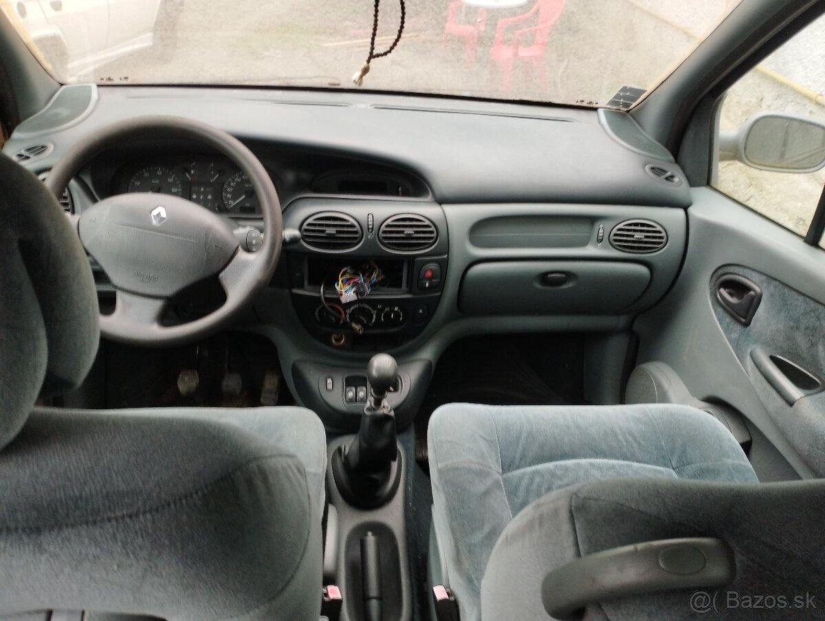 Renault Mégane Scénic na ND - 2