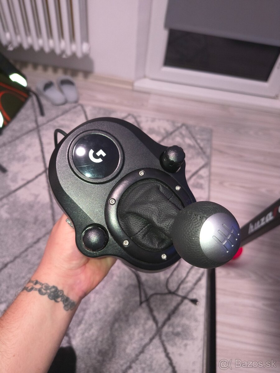 Riadiaca páka logitech - 2