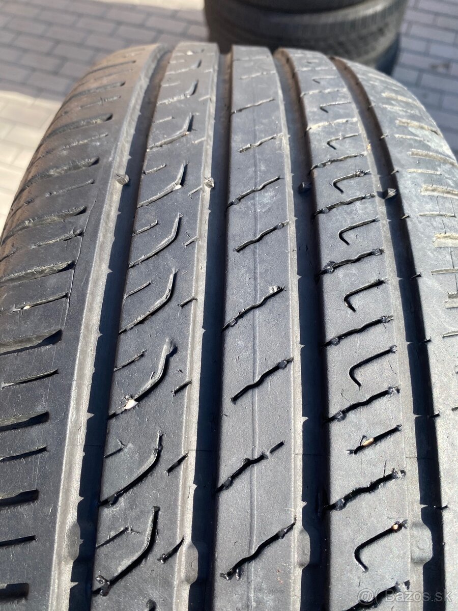 205/60/R16 92H - 2