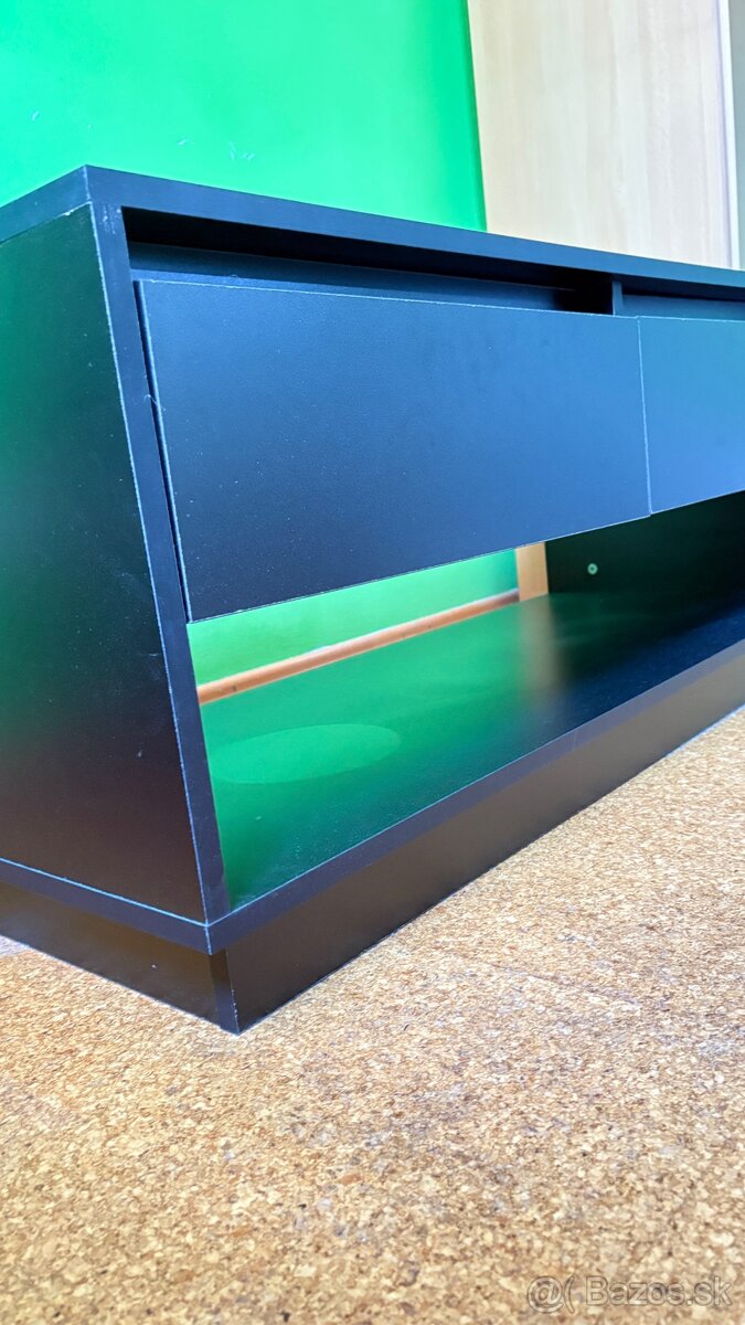 Tv stolík - 2