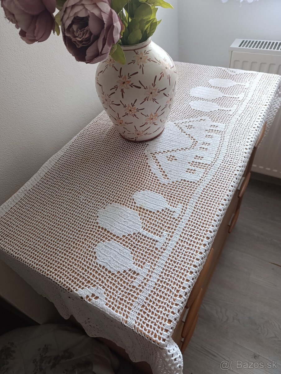 Hačkovaný obrus - 2