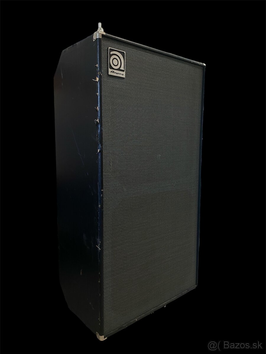 Ampeg SVT-810E + ochranný obal (soft case) - 2
