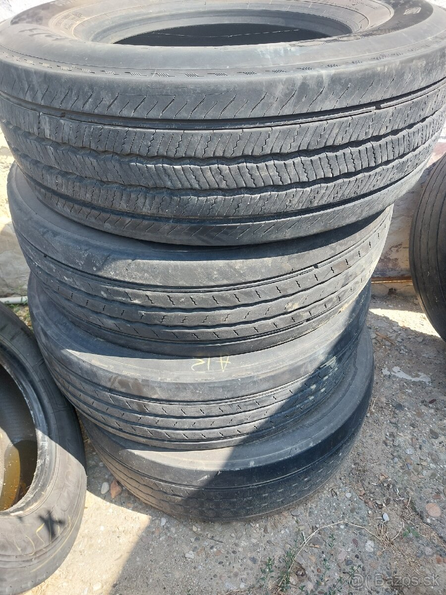 Vodiace pneumatiky 315/70 r22.5 - 2