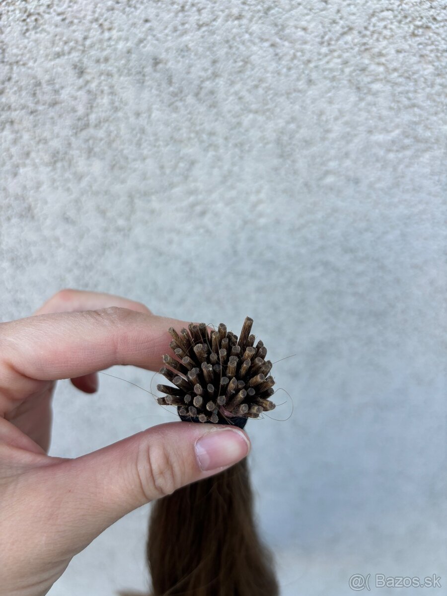 predám hnedé vlasy 50cm 70g - 2