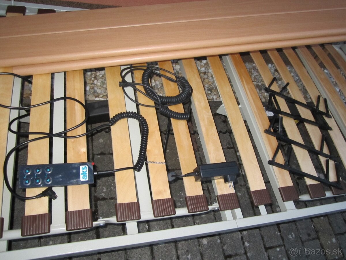 Polohovateľná elektrická posteľ  - AKS - 2