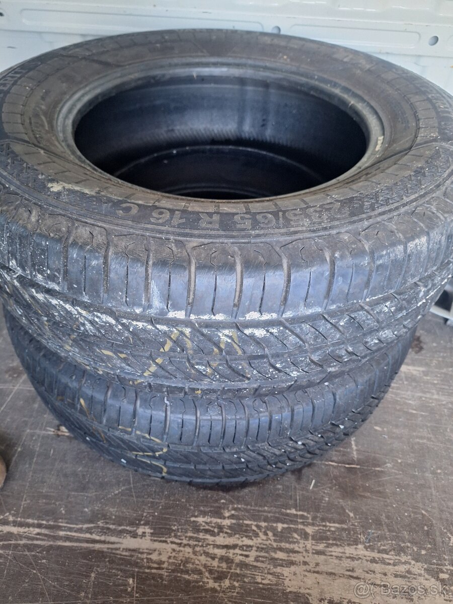 235/65R16C - 2