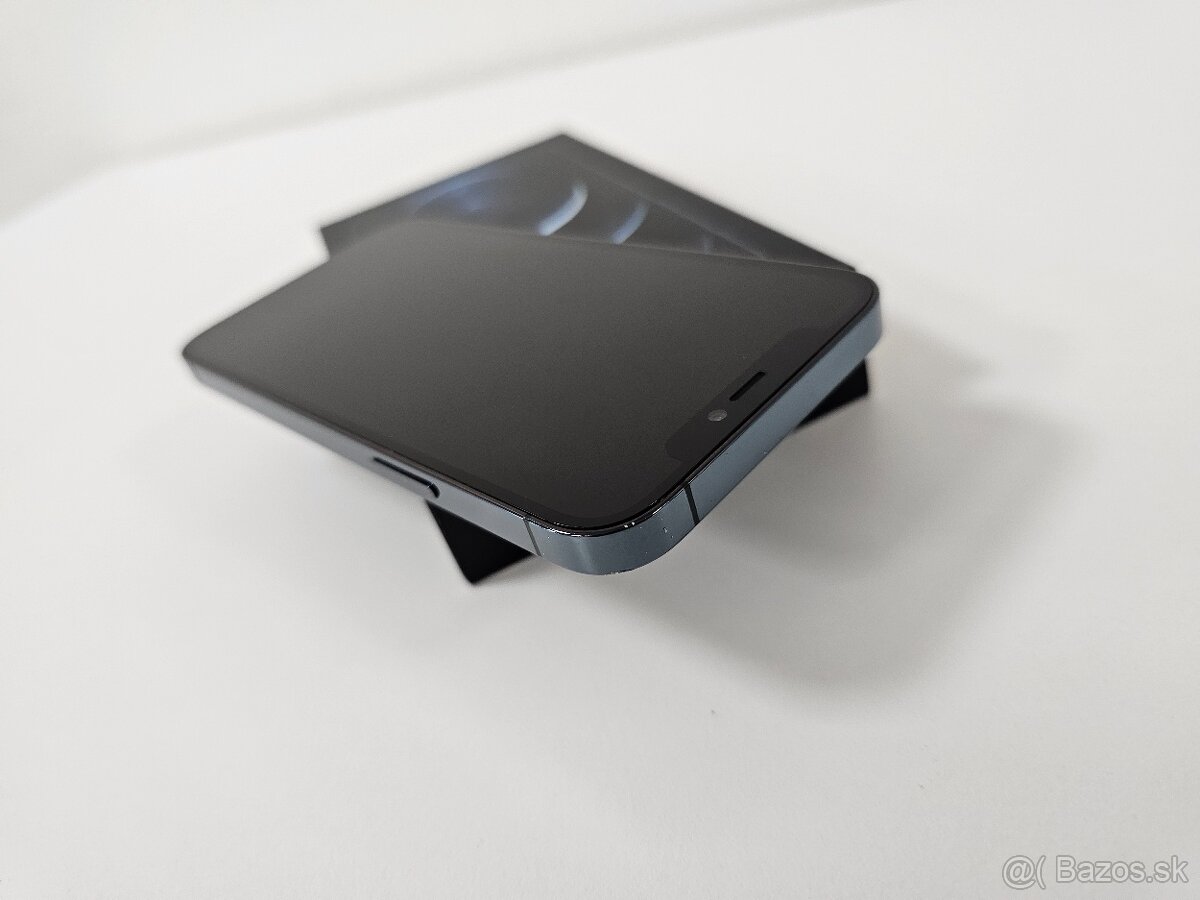 Apple iPhone 12 Pro Blue - 2