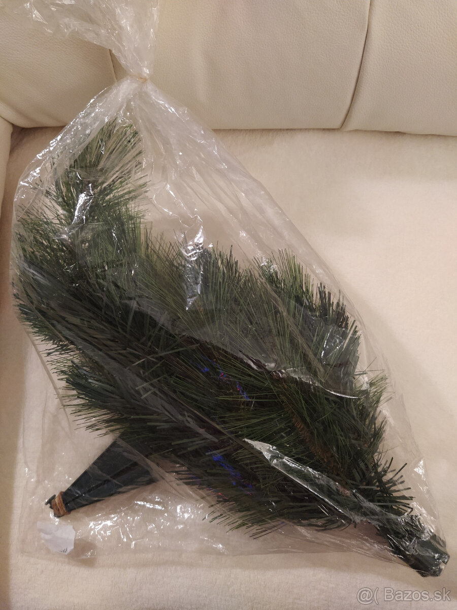 NOVÝ malý vianočný stromček 55 cm (osobný odber) - 2