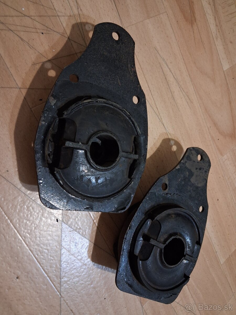 Silentbloky Škoda - 2