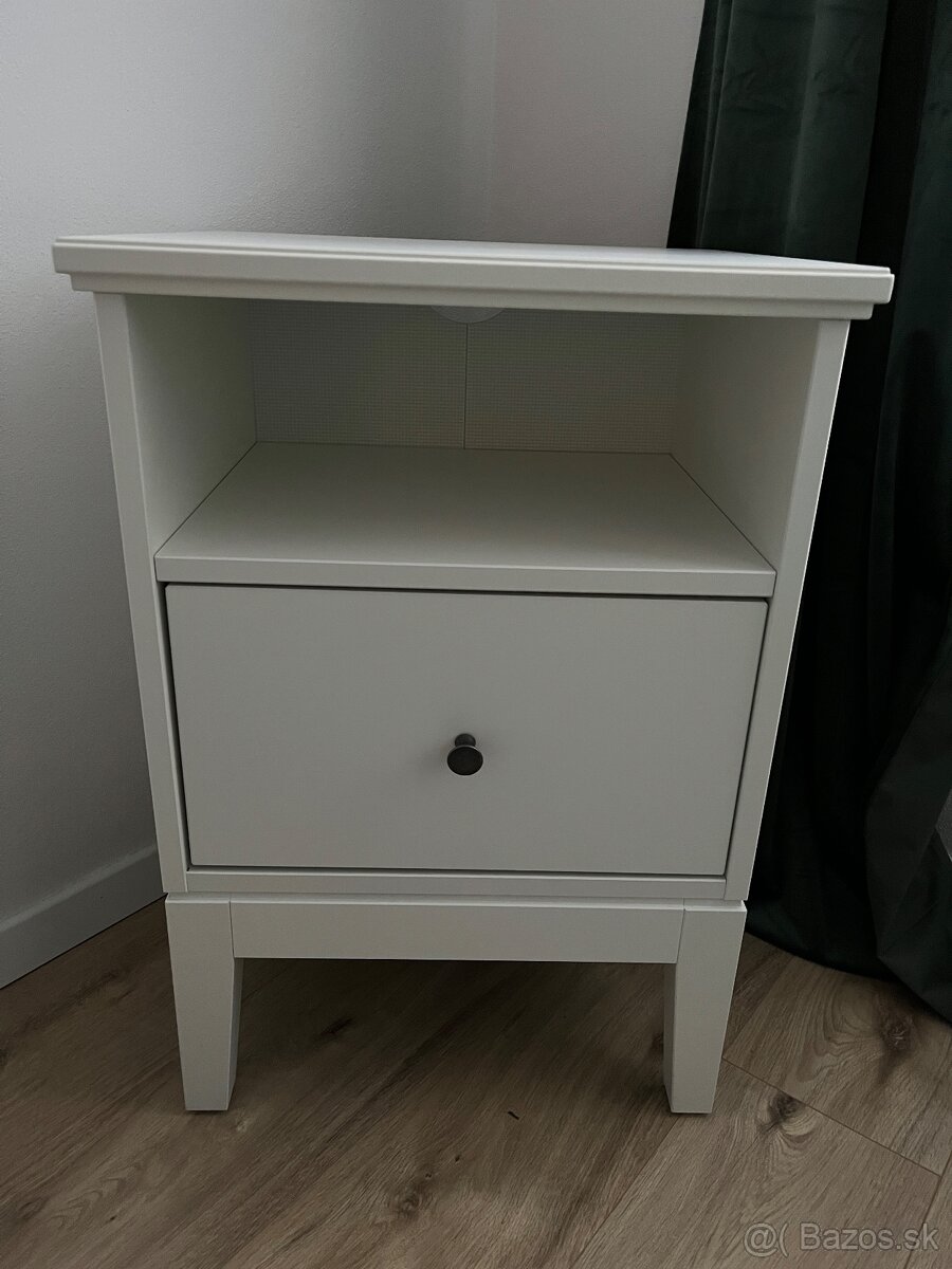 Nocny stolik - 2