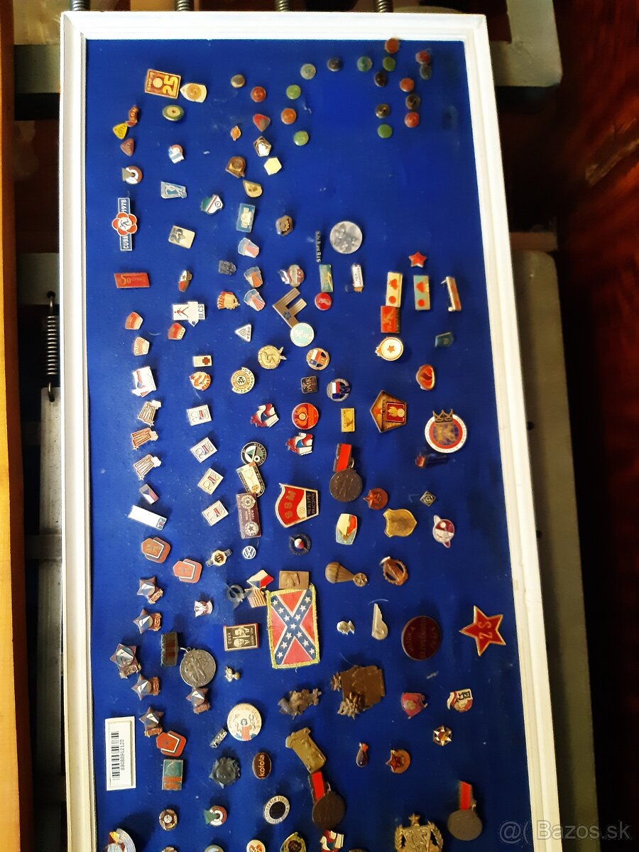 Prodám odznaky, pozůstalost. - 2
