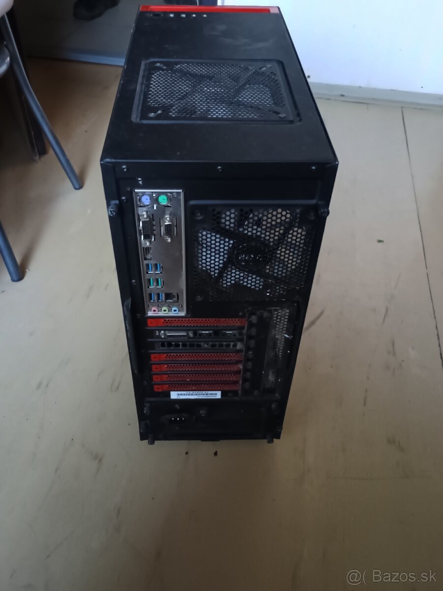 AMD Ryzen 3 2200G - 2