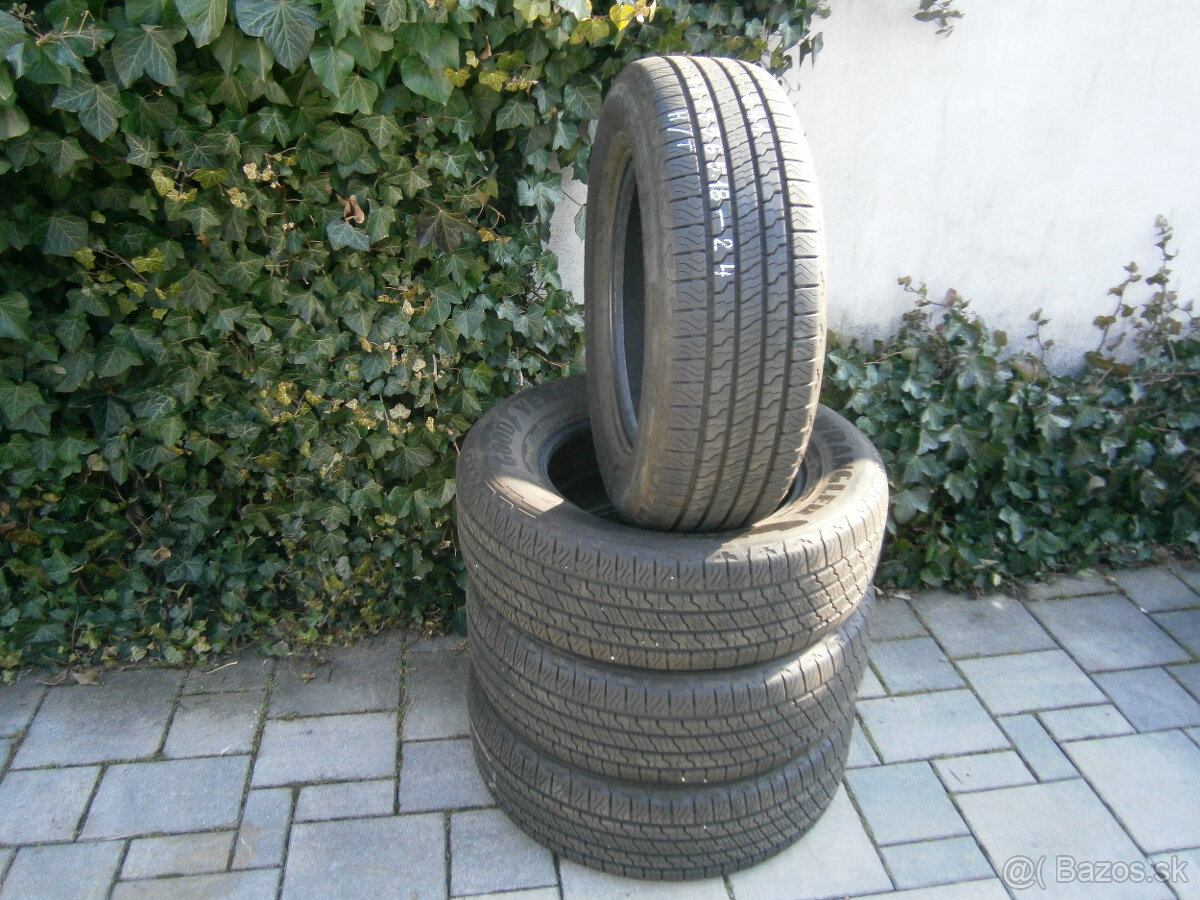 Predám 4x letné temer nové pneu Goodyear H/T SUV 255/65 R18 - 2