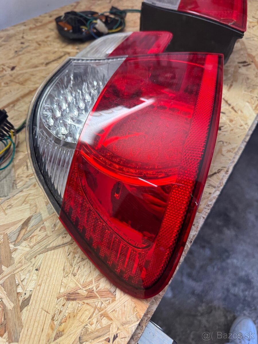 Zadne LED svetla na bmw e46 coupe - 2