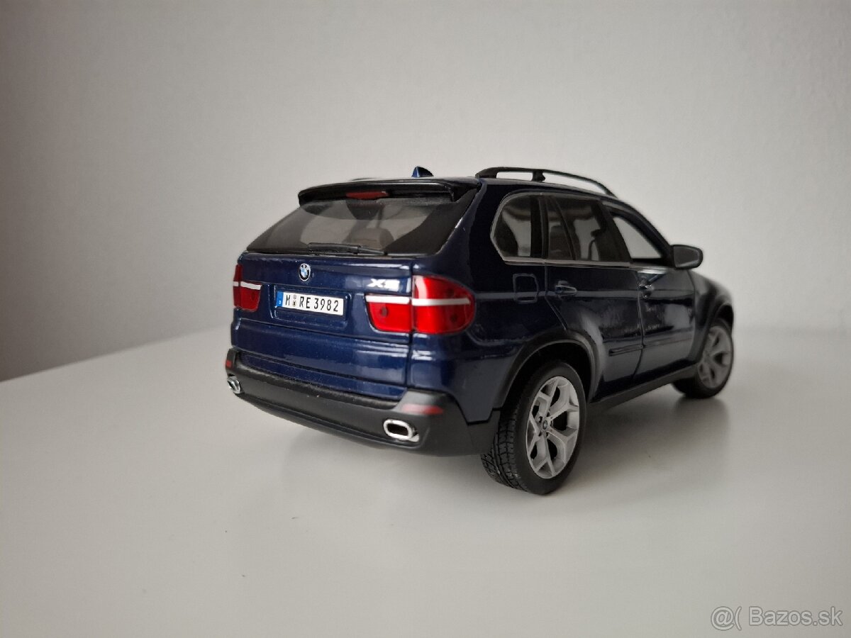 BMW X5 2007 1:19 BBURAGO - 2