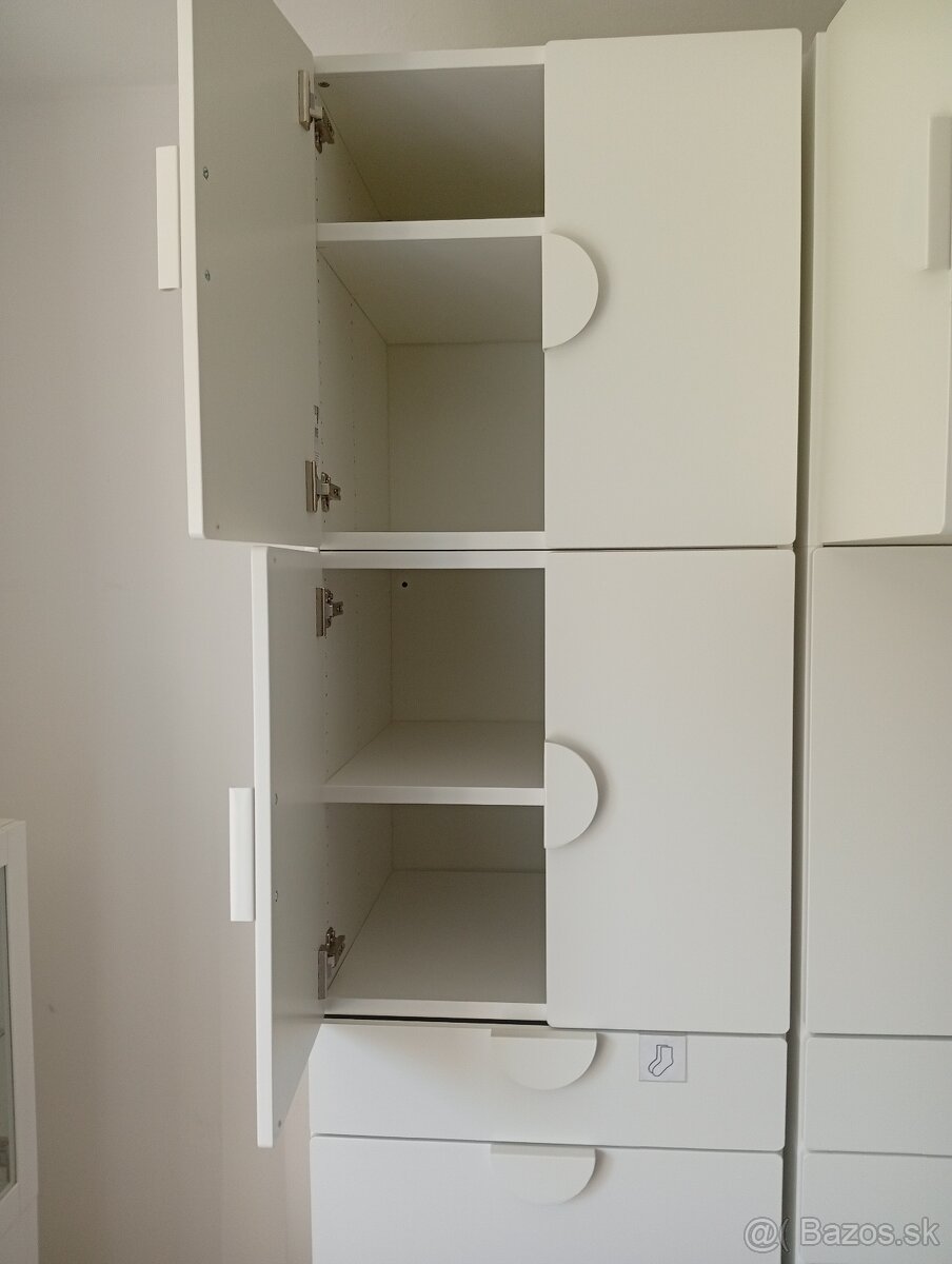 skriňa Ikea Smastad ako nová - 2