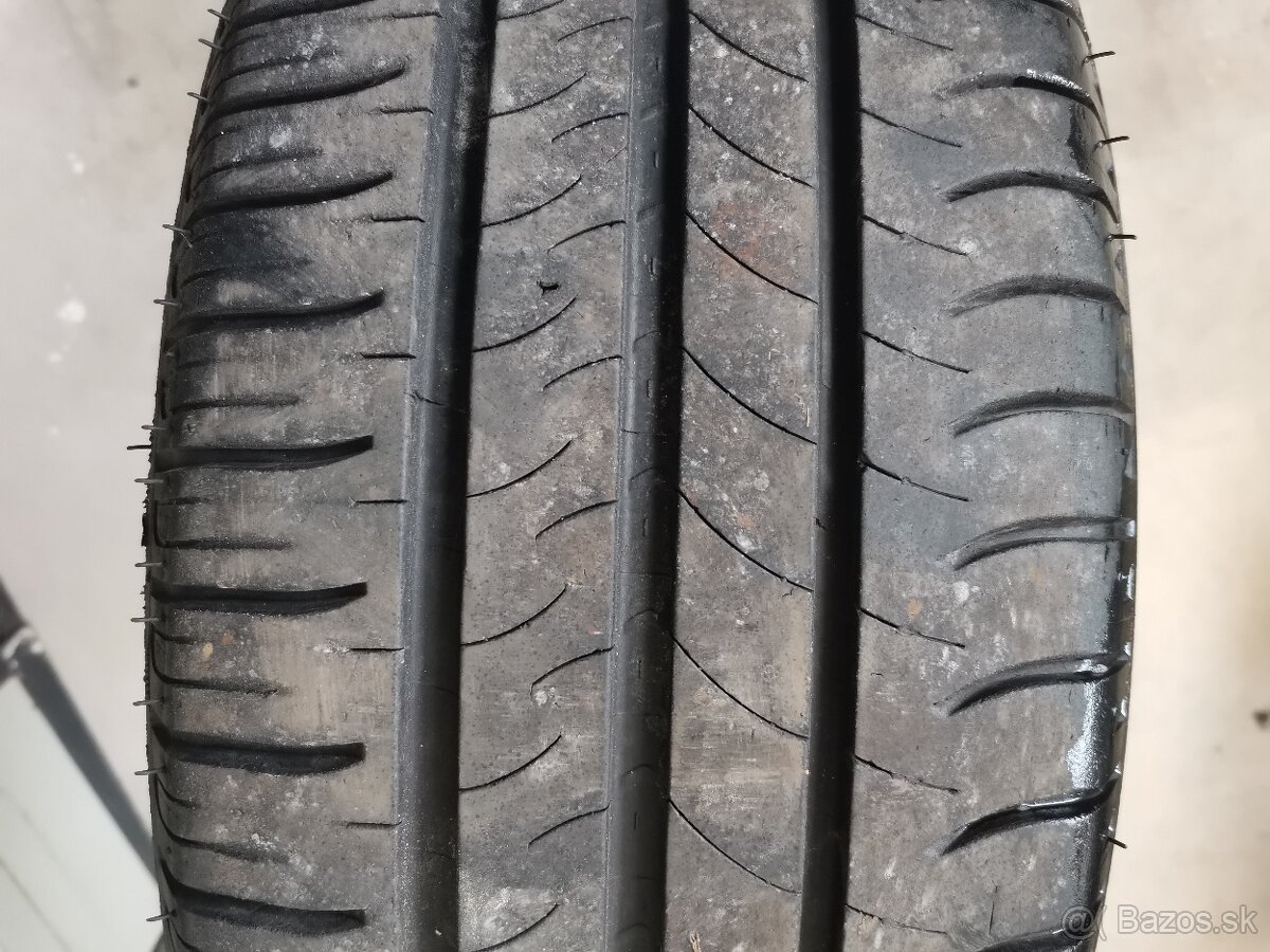 Predám letné pneumatiky 195/55 R16 - 2