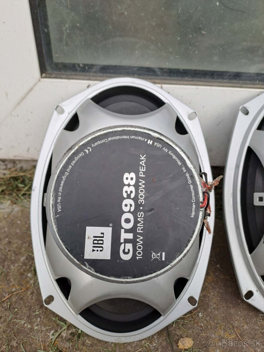 Reproduktory JBL - 2