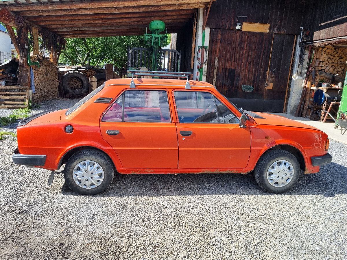 Škoda 120 LS - 2
