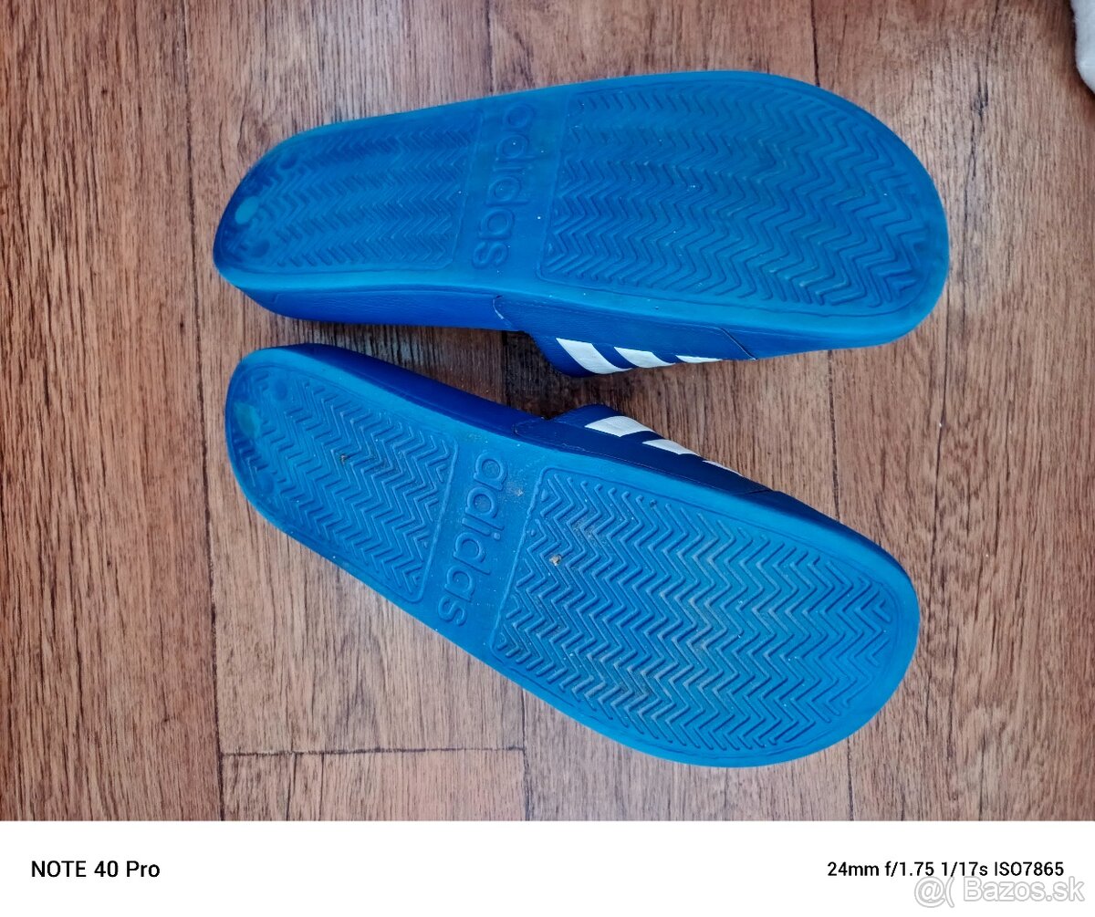 Adidas pánske šľapky - 2