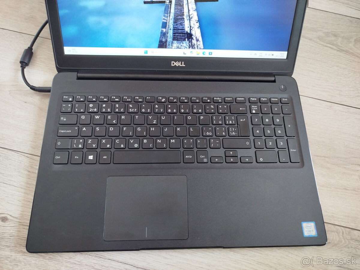 notebook Dell 3500 - Intel Core i5-8265u, 8GB, 256GB SSD - 2