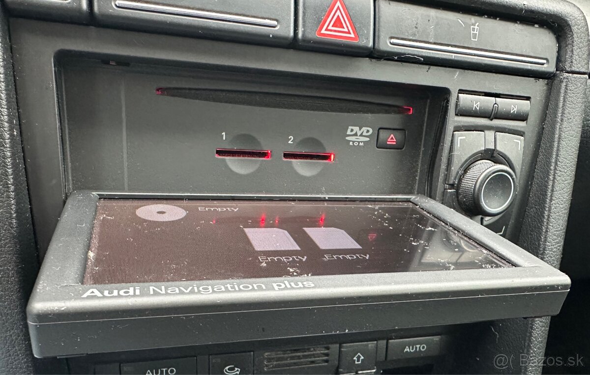 Predám rádio A4 B7 RNS-E - 2