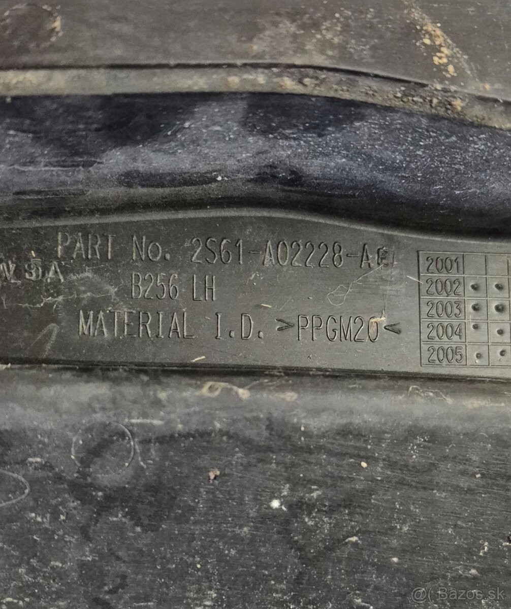 Predám torpedo čelného skla Ford Fiesta - 2