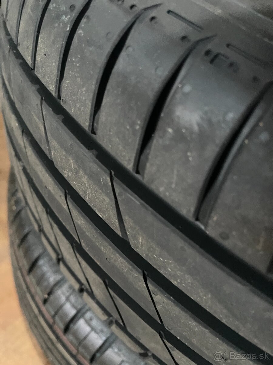 205/60r16 92V Kumho nové - 2