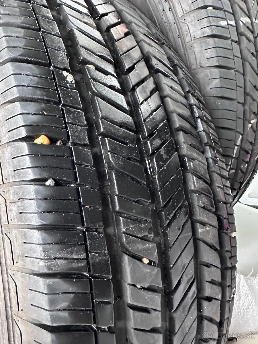 255/70R18 Bridgestone Dueler Wrangler - 2