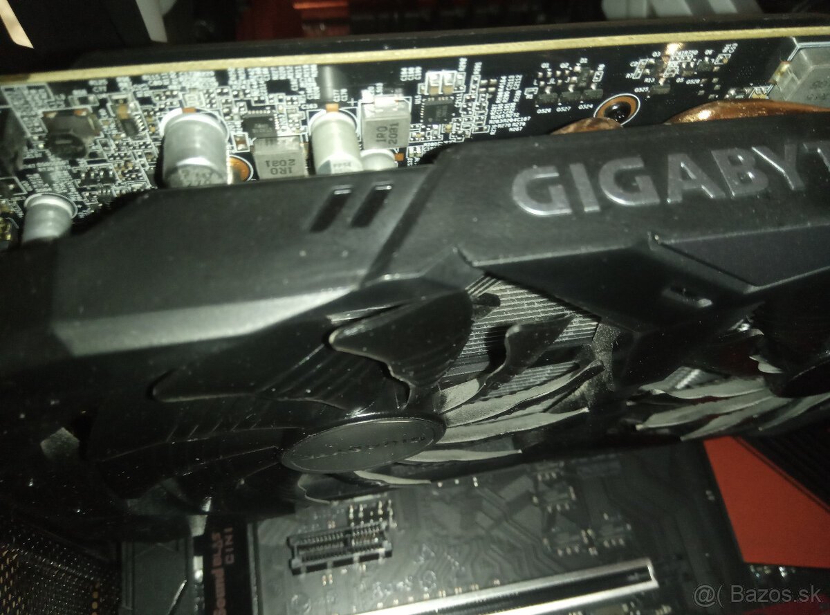 GIGABYTE GeForce RTX 2060 6GB - 2