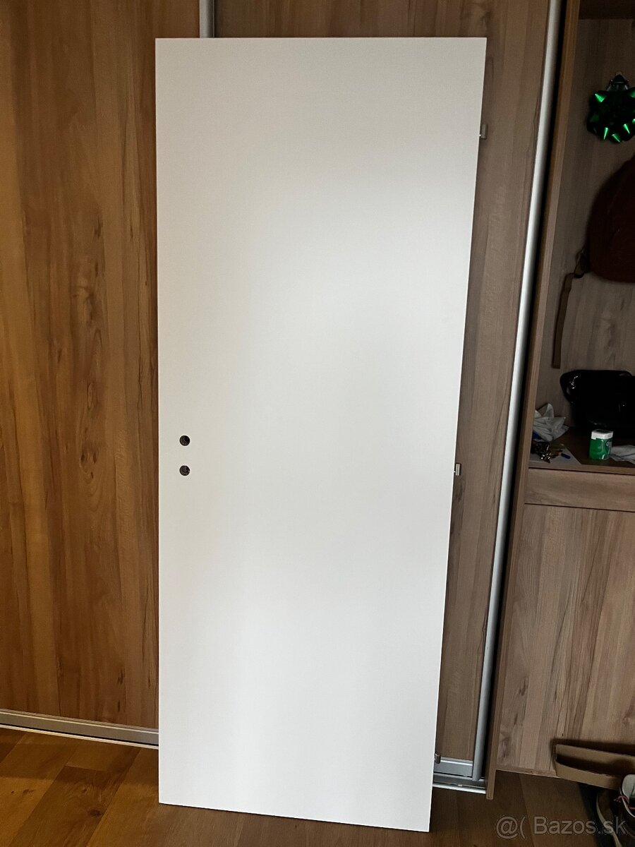 Interierove dvere 70 prave 196cm - 2