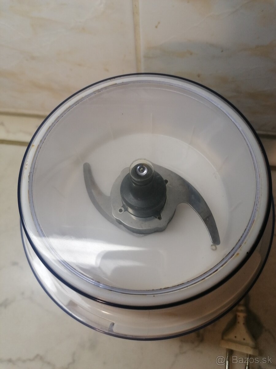 Krájač na zeleninu ovocie - 2