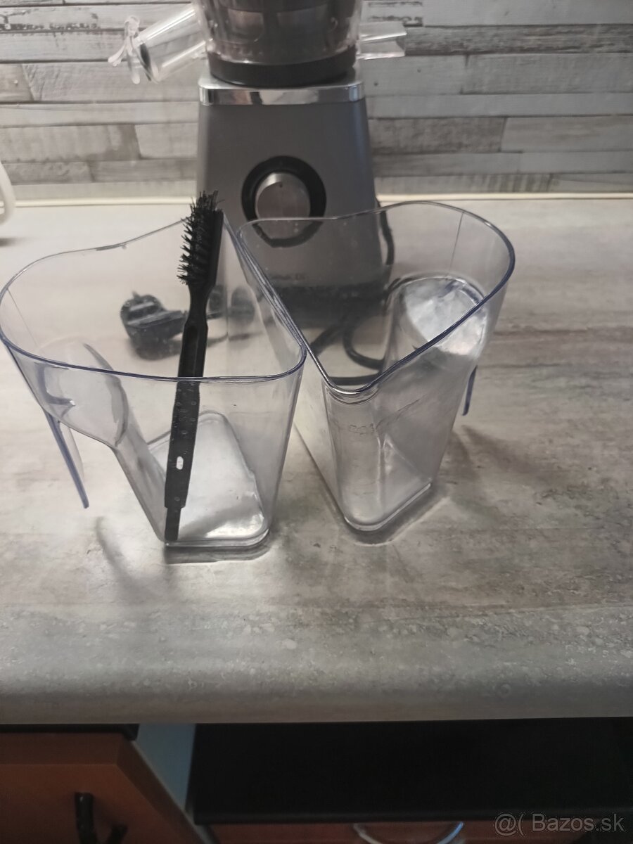 Odšťavovač Sencor SSJJ 4041BK - 2