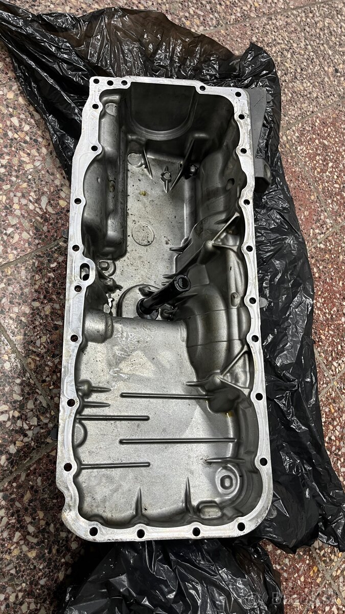 Olejová vaňa BMW xdrive 146987 - 2