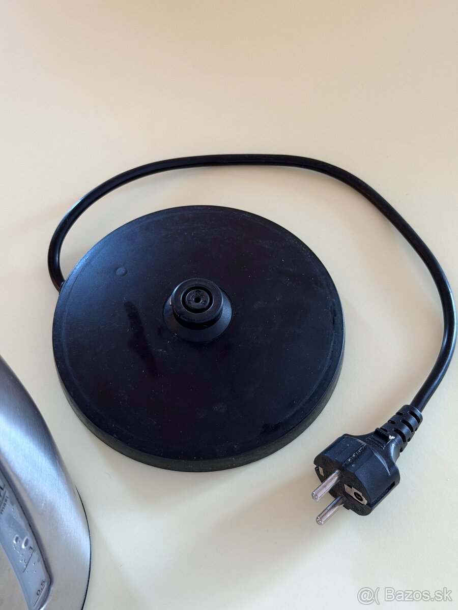 Rýchlovarná kanvica Tefal - 2