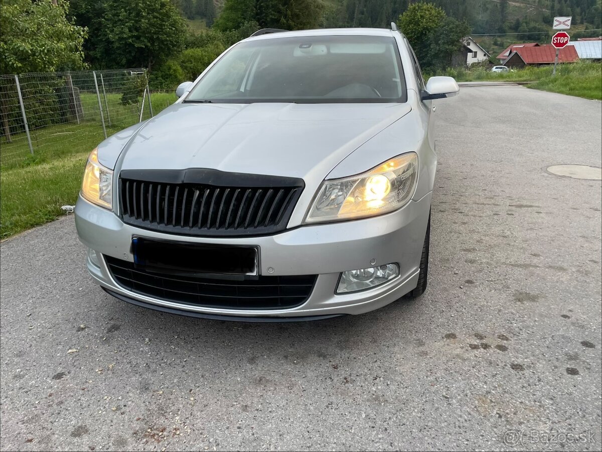 Škoda Octavia - 2