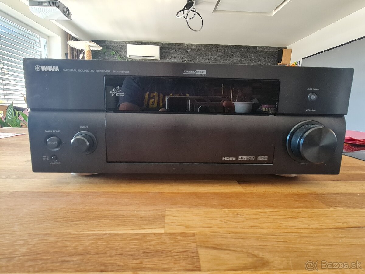 Yamaha RX-V2700 - 2