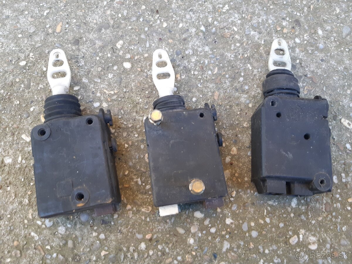 Predám vnútorné kľučky na Citroen Ax - 2