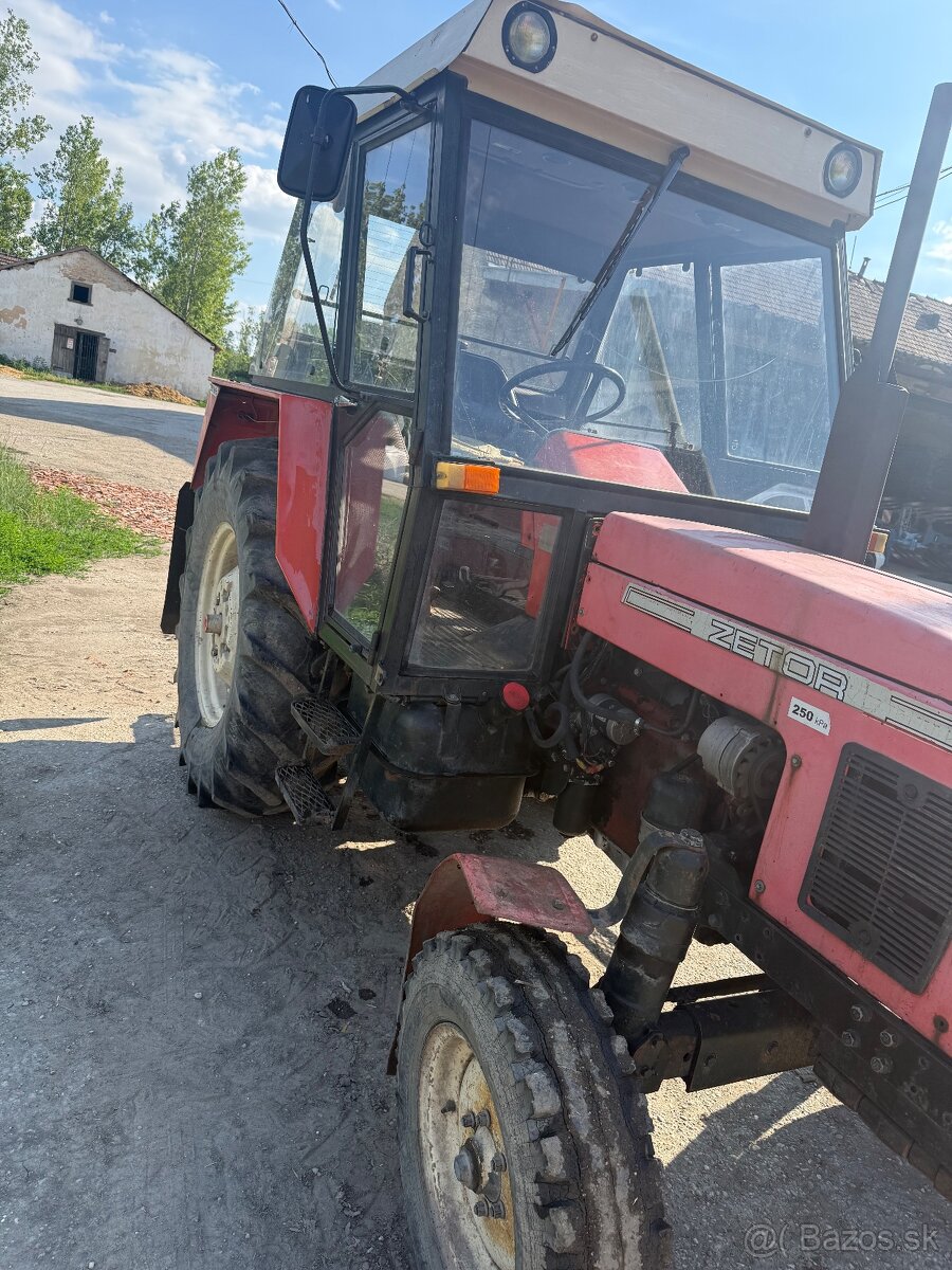 Predam Zetor 6211 - 2
