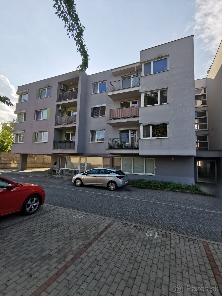 Prenájom bytu: Bratislava, Na piesku (Ružinov) – foto 2