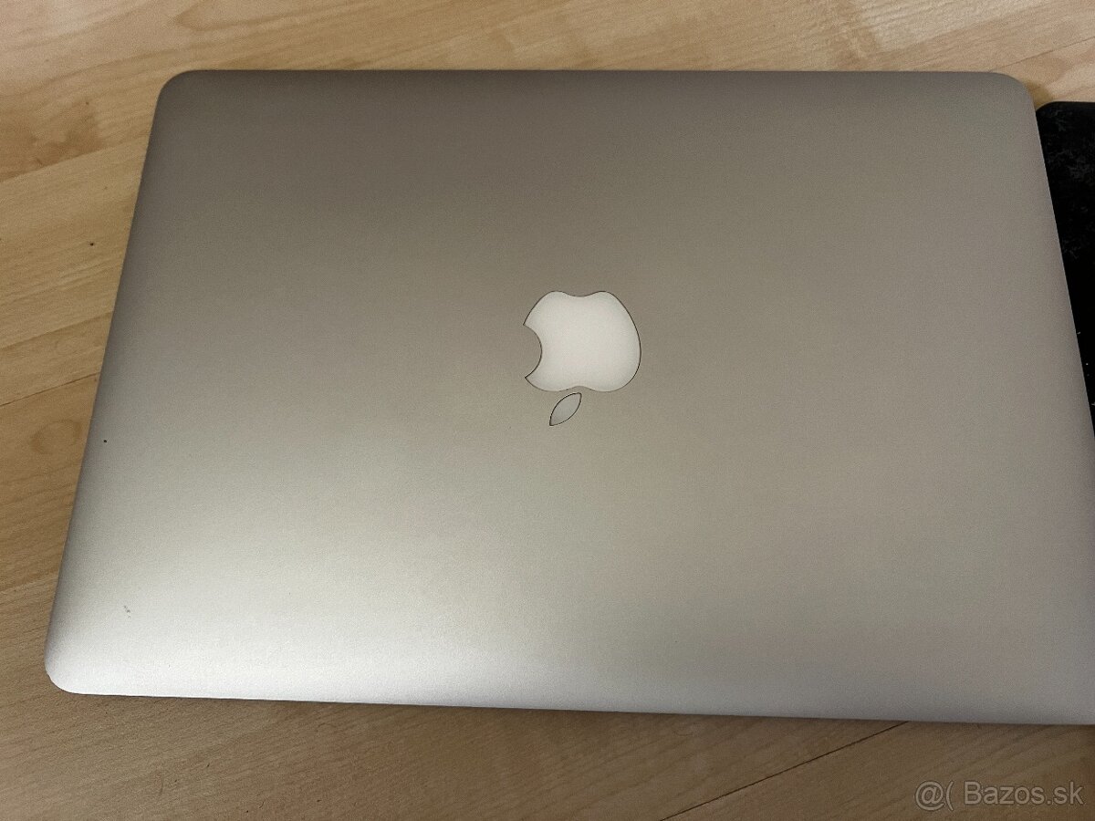 Apple MacBook pro 13” RETINA + obal /2015 SUPER CENA/ - 2