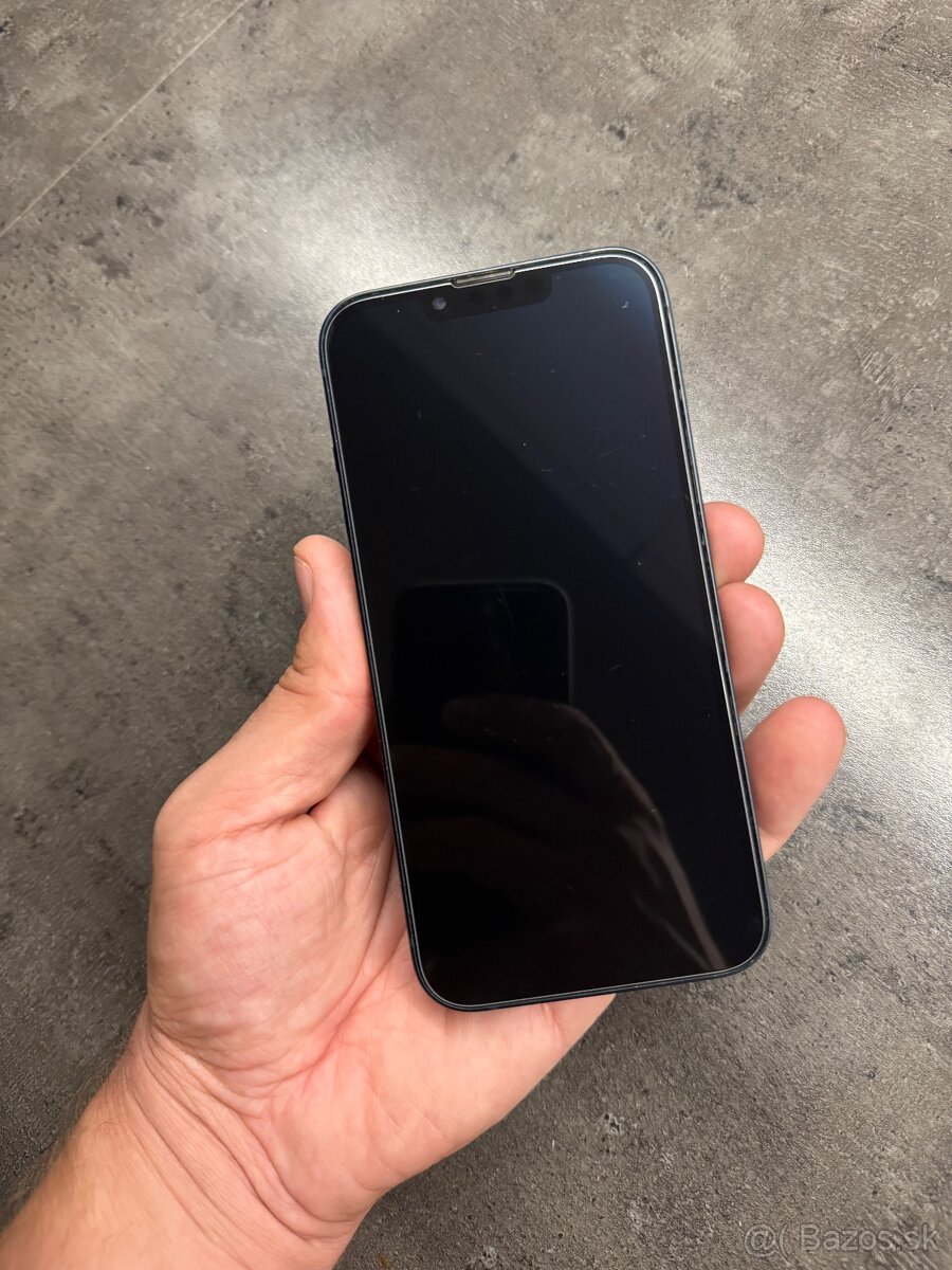 Predam Iphone 13 128gb bateria 97% - 2