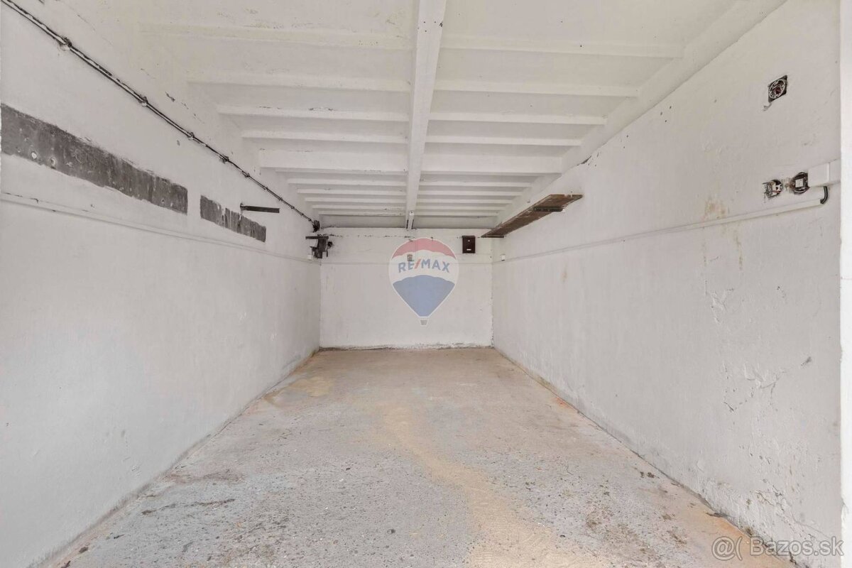 Na prenájom garáž na Chemickej ulici (19m2) v Bratislave – N - 2