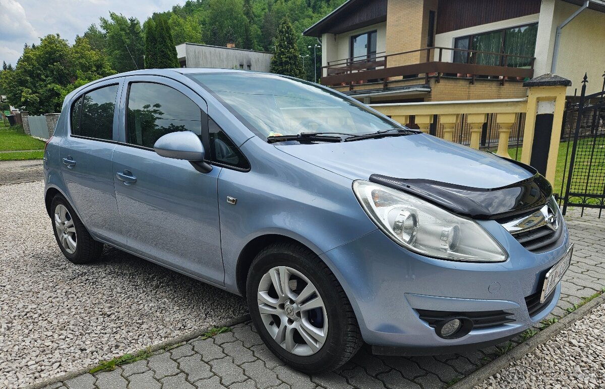 OPEL CORSA 1.2 BENZIN KLIMA Kamera 5 dverí servisná kniha - 2