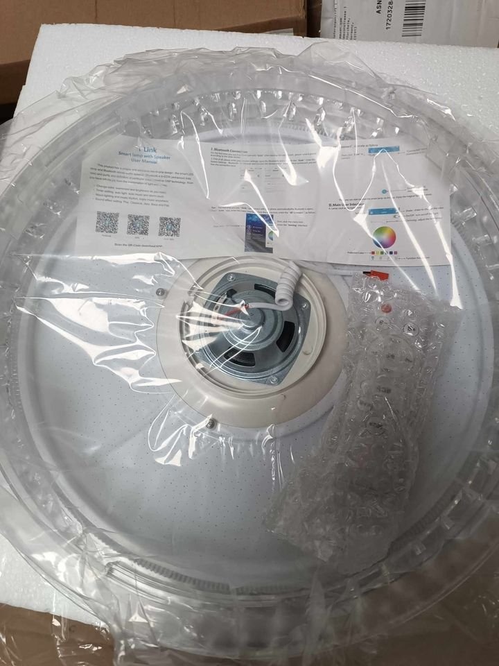 Nové WiFi bluetooth svítidlo s reproduktorem - 2