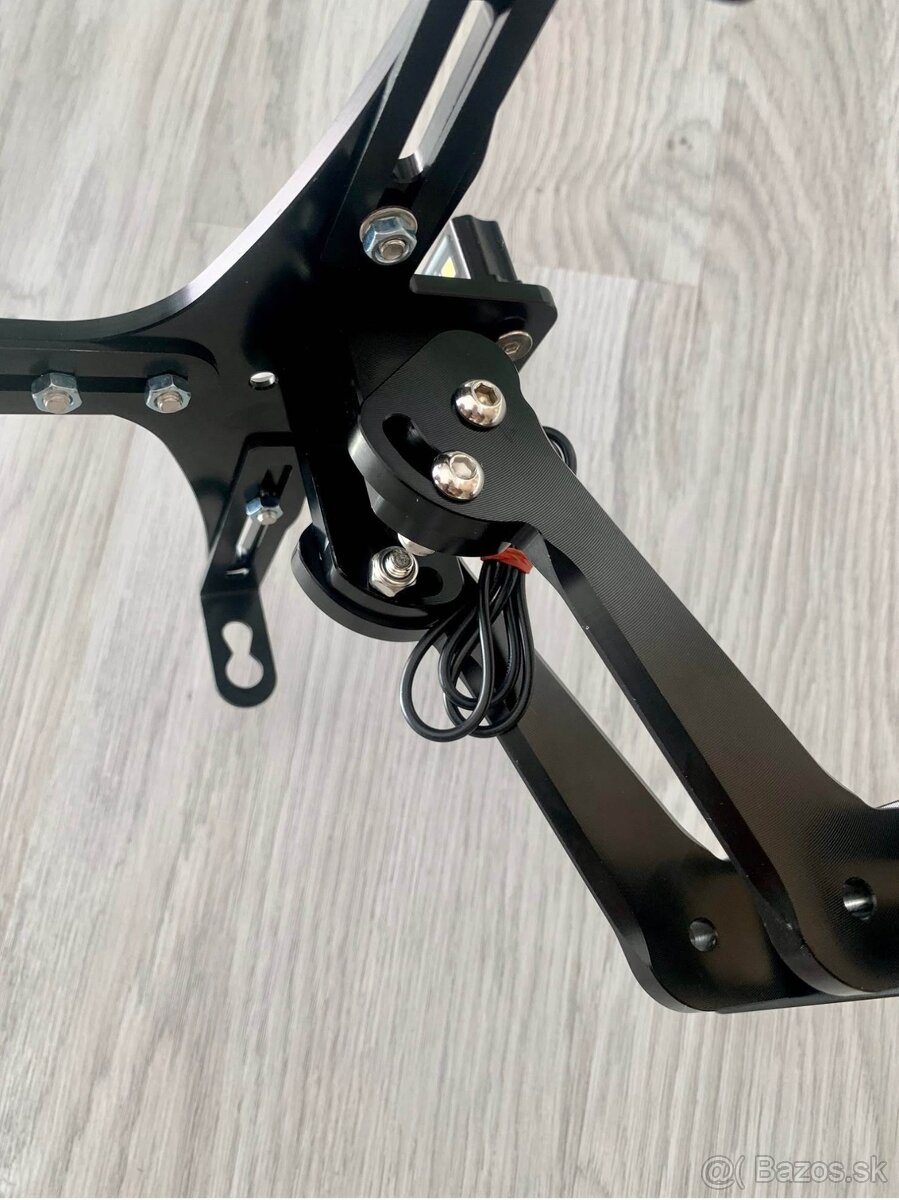 Predám univerzálny držiak na ŠPZ - 2