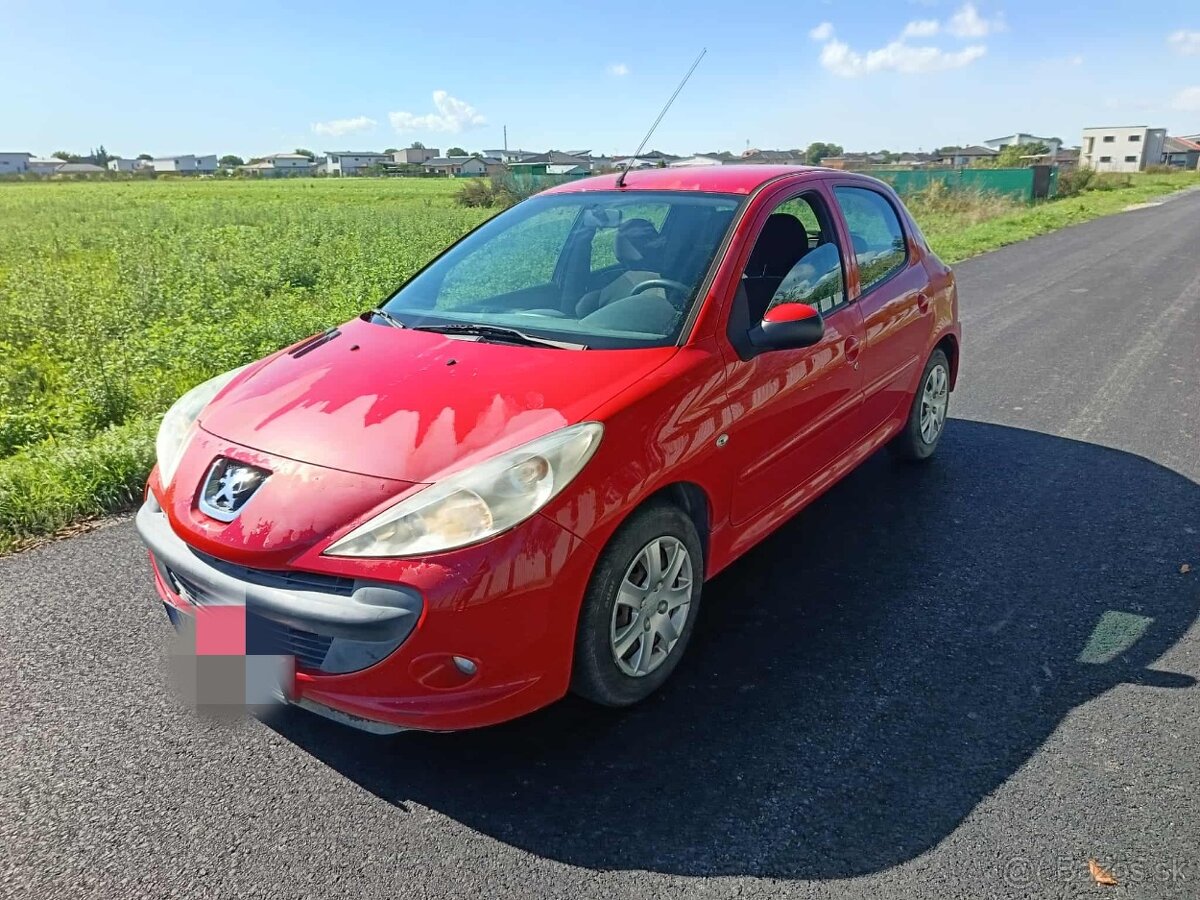 Peugeot 206+ - 2