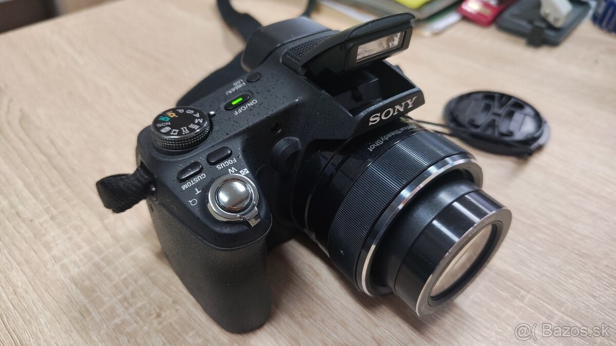 Predám fotoaparát Sony - 2