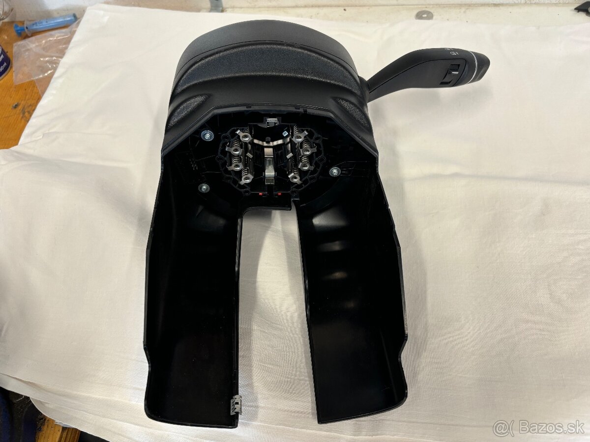 Podvolantovy kruzok mercedes b 246 - 2